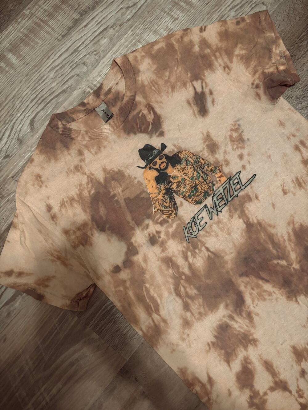 koe wetzel tie dye tee